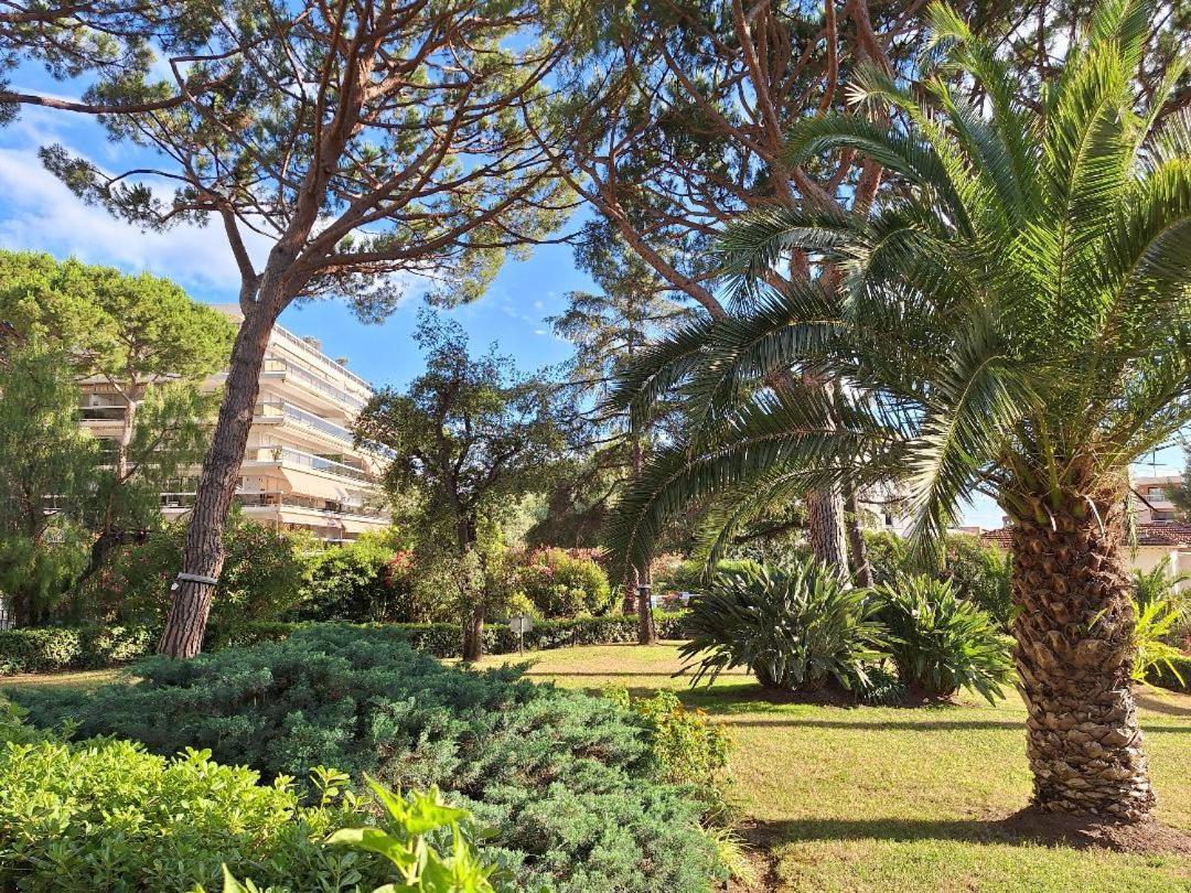 Ferienwohnung Juan Les Pins Charming Exterior foto